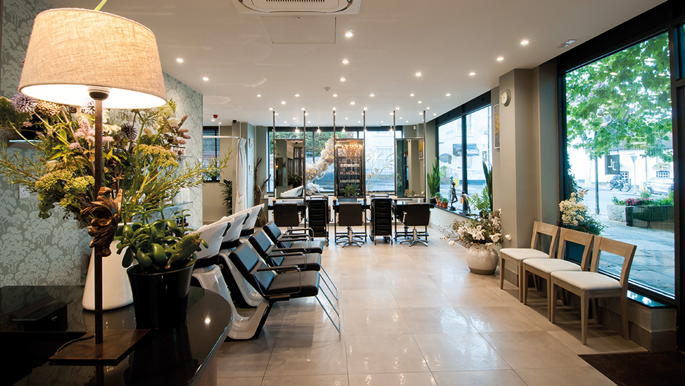 Julia Lampard salon, Guildford