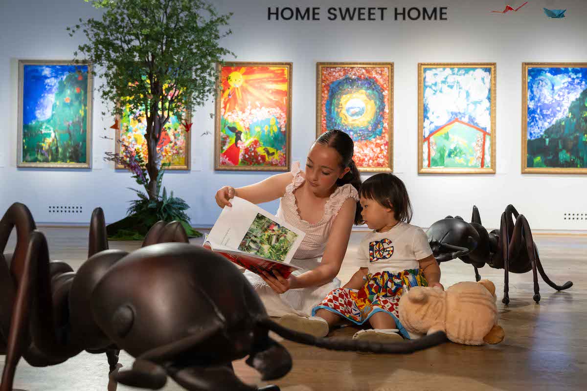 2 year old Freya and 11 year old Athena at the immersive Home Sweet Home exhibition by Huaicun Zhang at Mall Galleries. Photo: Mark Sepple & WADE PR