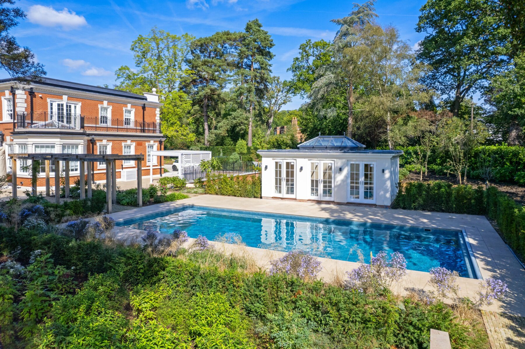 Garden design by Southdown Gardens