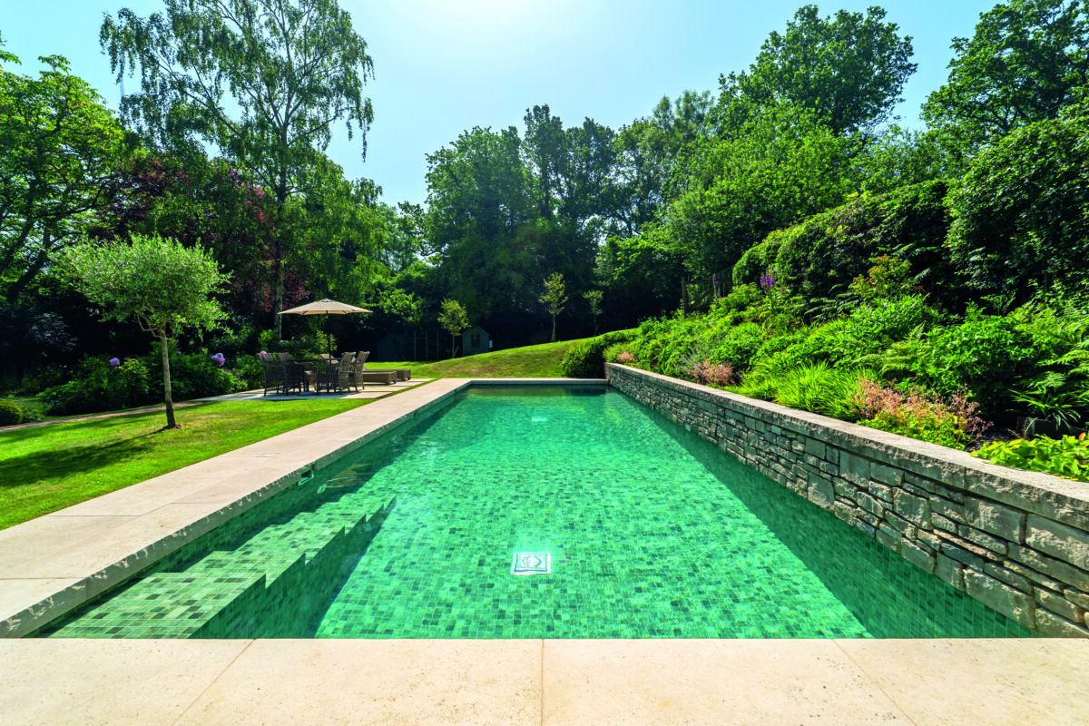 Poolcourt